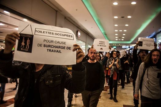 Le 22 décembre, action au centre commercial Lyon Part Dieu "De la main d’œuvre gratuite pour Noël"  Solidarité avec les femmes de ménage !