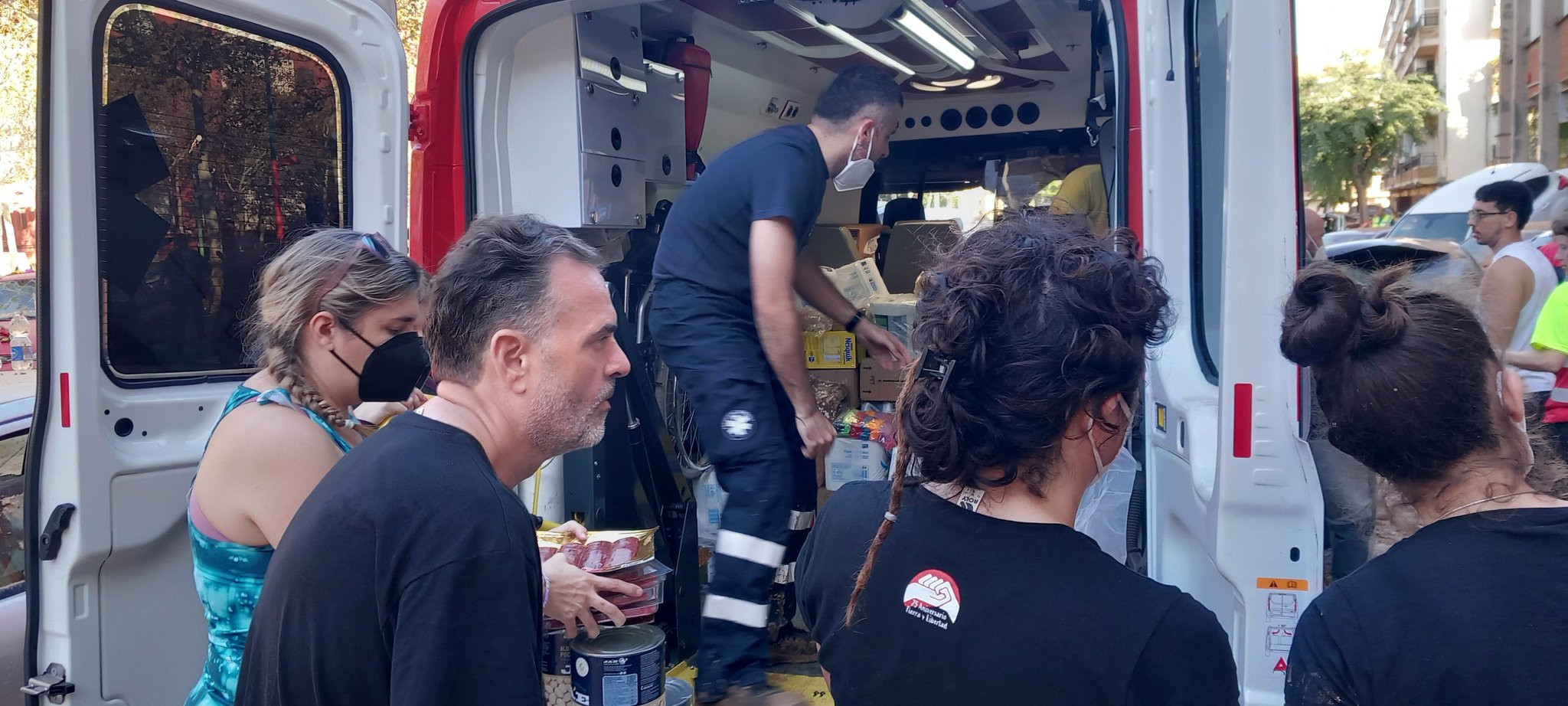 Solidarité avec la population de Valencia affectée par la "DANA" !