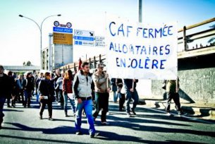 Contre les fermetures des accueils publics des CAF ! RDV le 17 février 2015