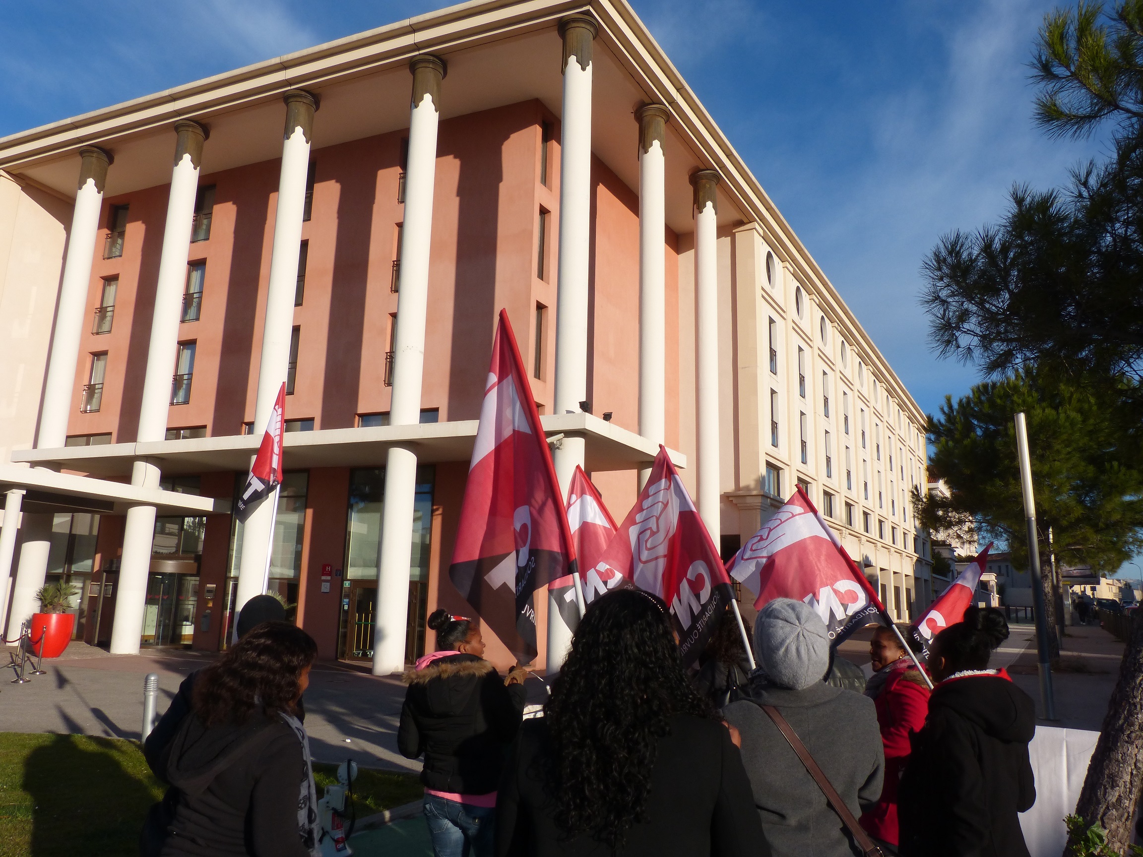Hôtels de luxe marseillais : la lutte paie !